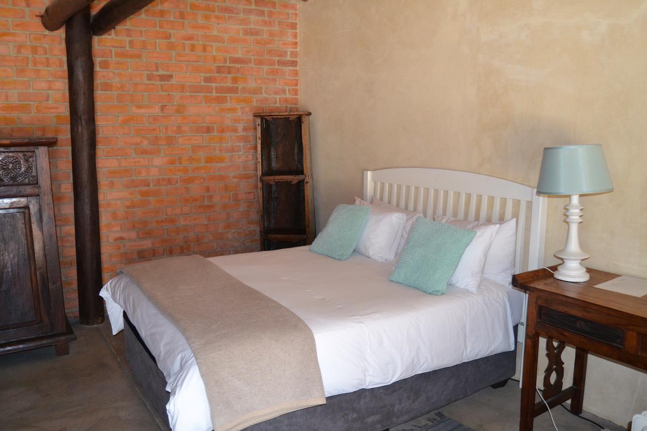 Chartwell Manor Hotel Екстериор снимка