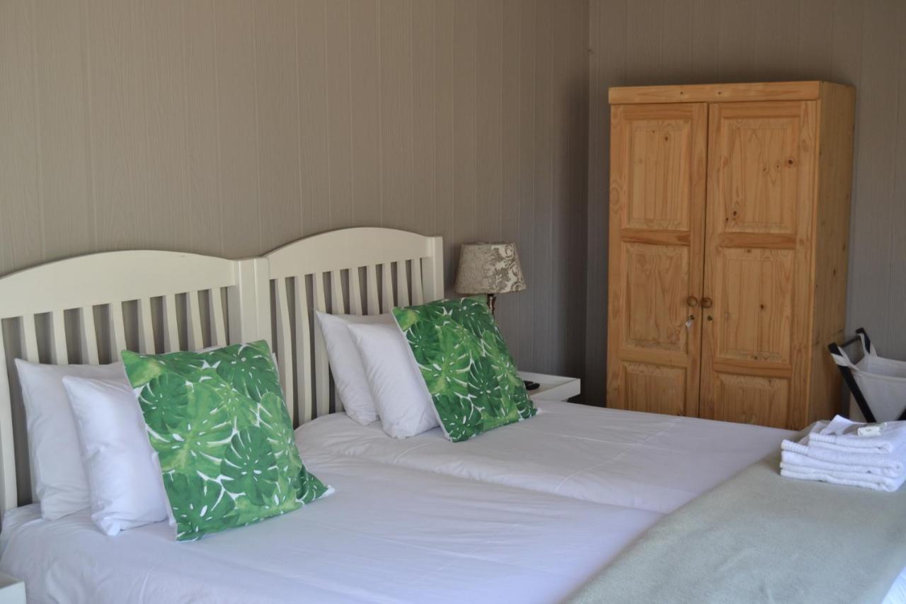 Chartwell Manor Hotel Екстериор снимка