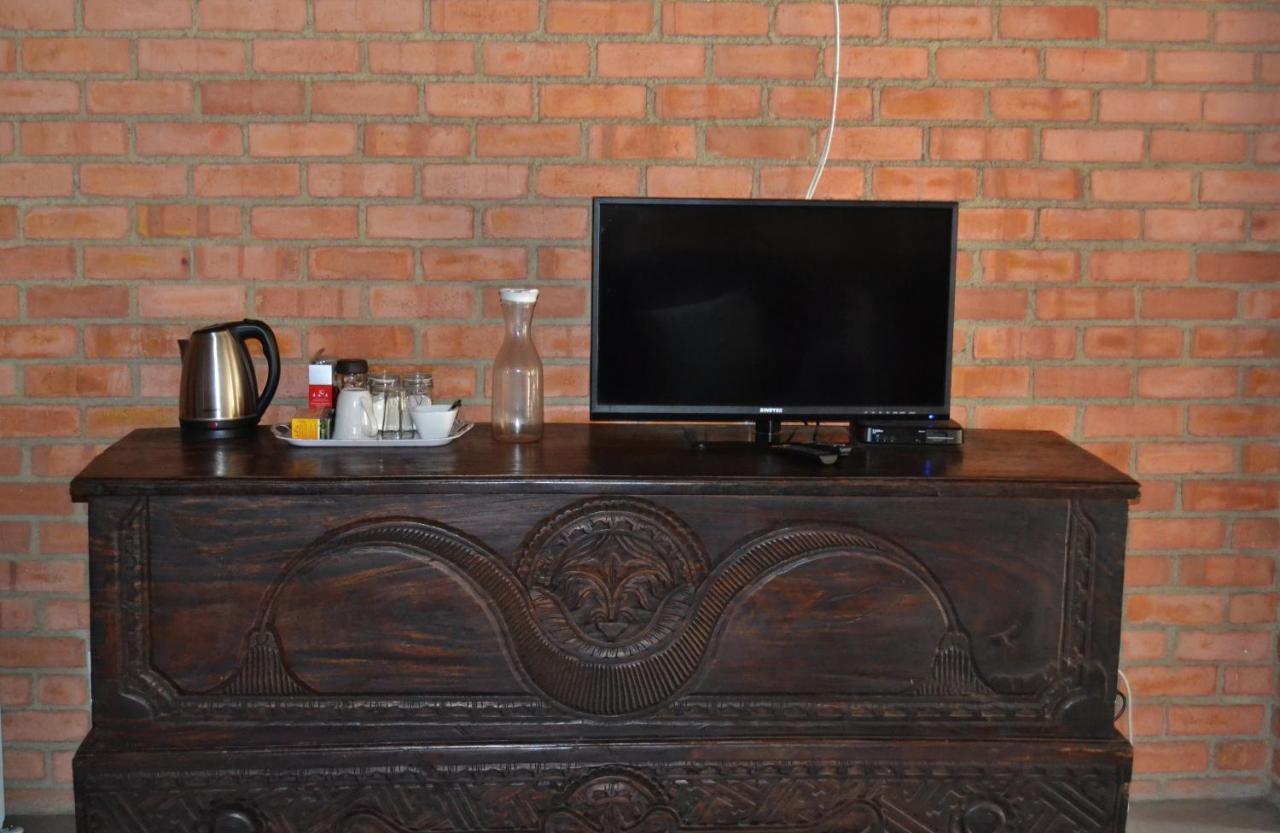 Chartwell Manor Hotel Екстериор снимка