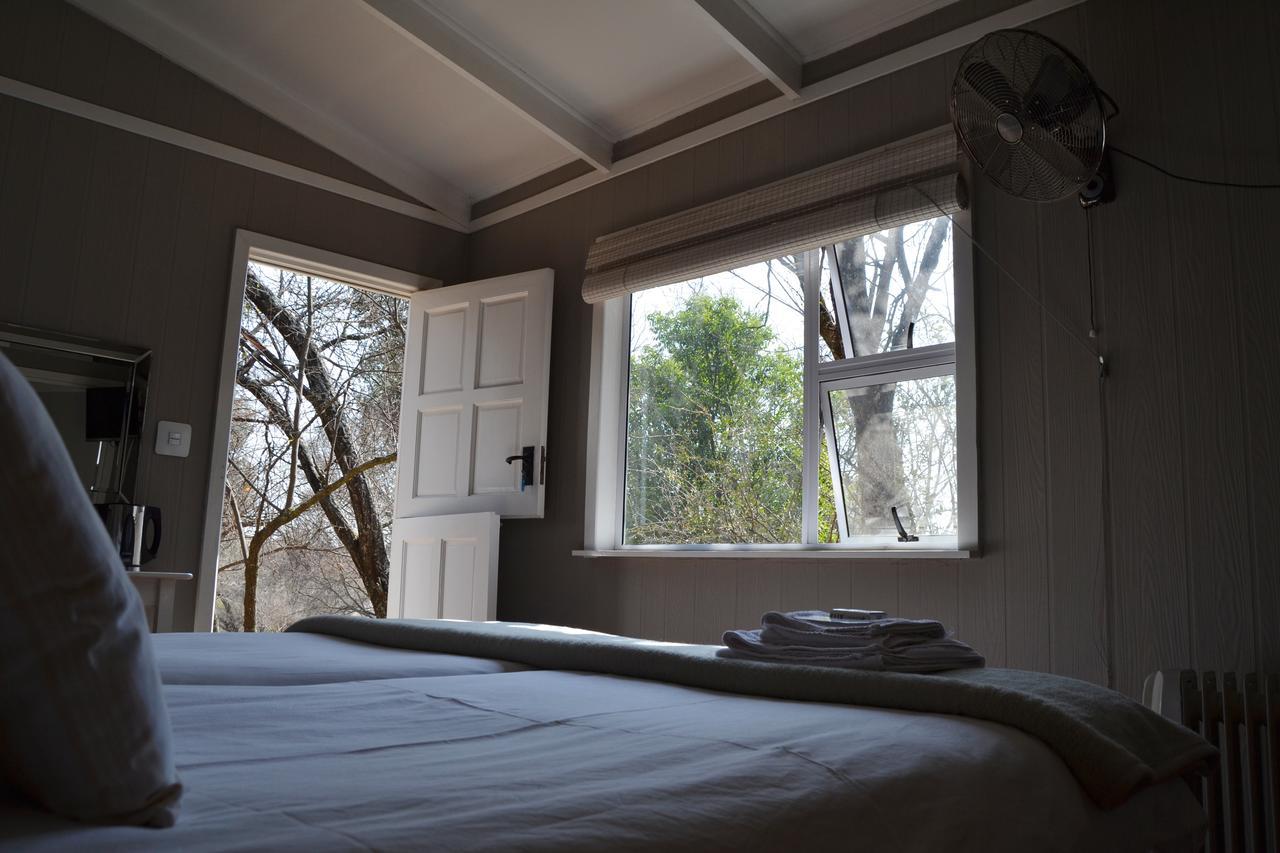Chartwell Manor Hotel Екстериор снимка